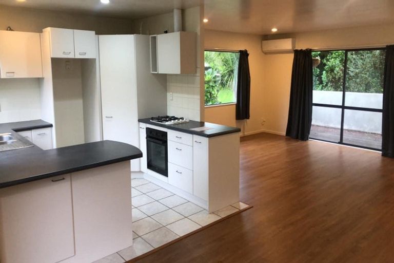 Photo of property in 20 Langana Avenue, Browns Bay, Auckland, 0630