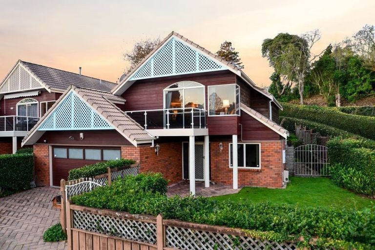 Photo of property in 68 Memorial Drive, Hamilton East, Hamilton, 3216