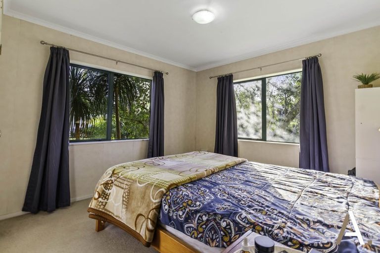 Photo of property in 2 Abilene Place, Manurewa, Auckland, 2105