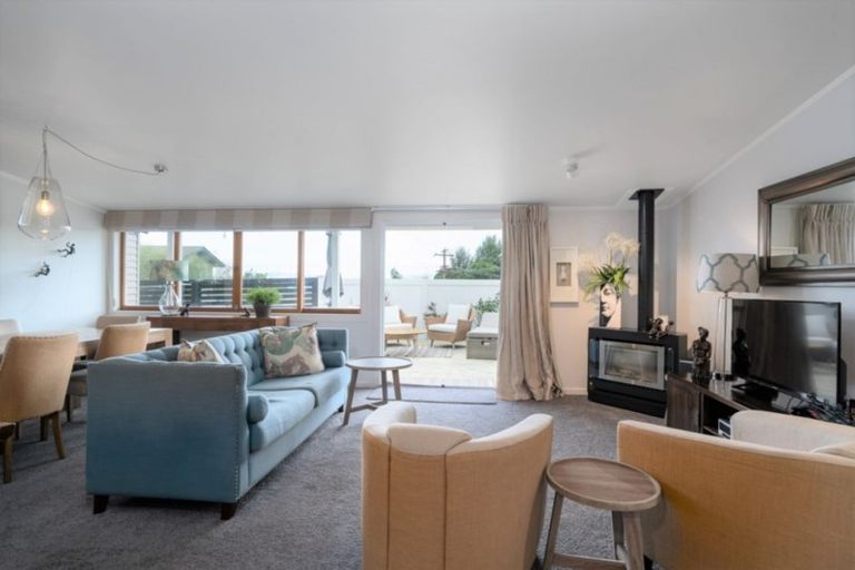 Photo of property in 1/3 Weka Road, Waipahihi, Taupo, 3330