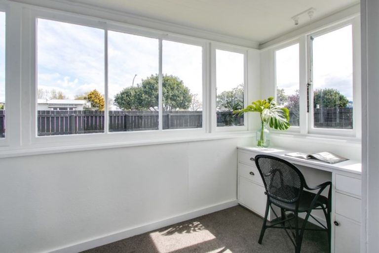 Photo of property in 200 Mayfair Avenue, Mayfair, Hastings, 4122