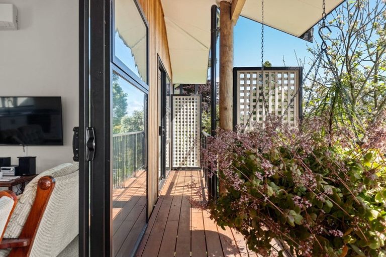 Photo of property in 23a Donnelly Street, Oakura, 4314