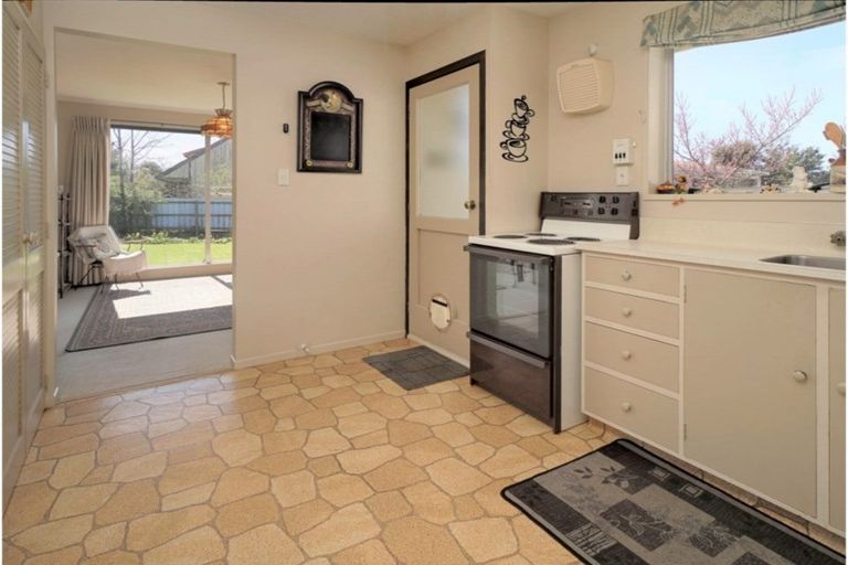 Photo of property in 79 Newnham Street, Rangiora, 7400