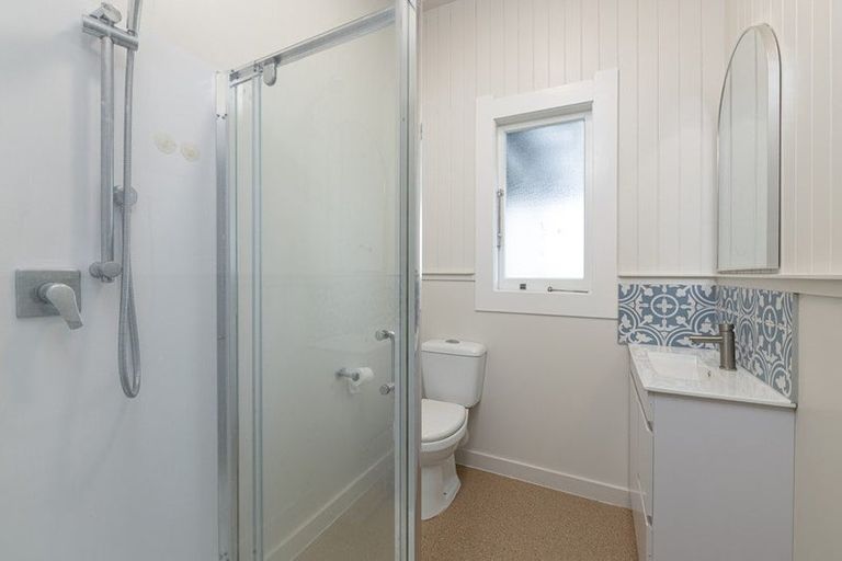 Photo of property in 252 Great South Road, Huntly, 3700