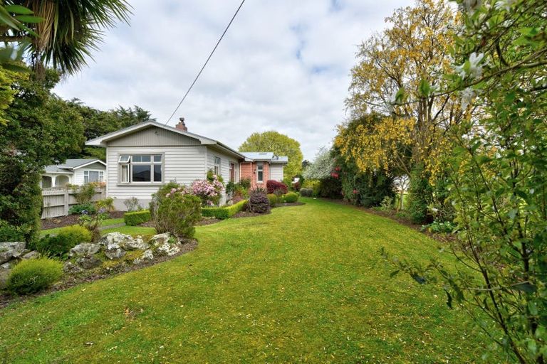 Photo of property in 158 Seaward Road, Edendale, 9825