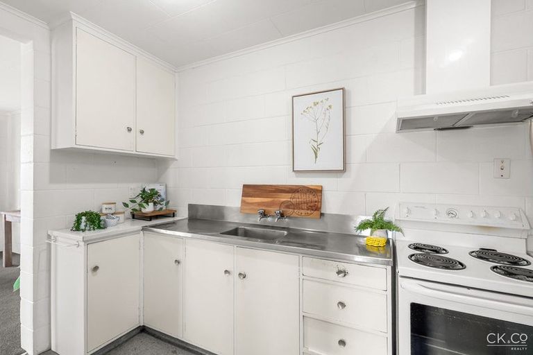 Photo of property in 1/50 Miro Street, Trentham, Upper Hutt, 5018