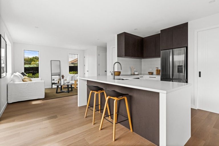 Photo of property in 28b Lucknow Road, Havelock North, 4130