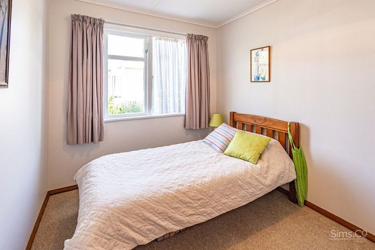 Photo of property in 26 Selwyn Crescent, College Estate, Whanganui, 4500