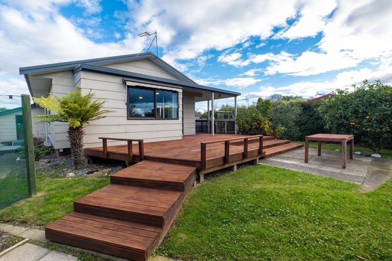 Photo of property in 12 Cormack Place, Greenmeadows, Napier, 4112