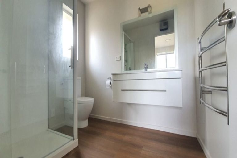 Photo of property in 11 Taggart Place, Sockburn, Christchurch, 8042