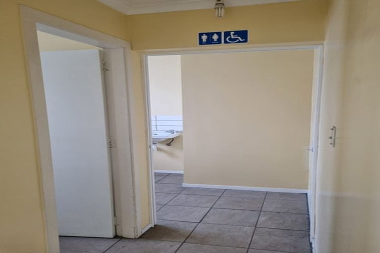 Photo of property in 59 Shakespear Road, Army Bay, Whangaparaoa, 0930