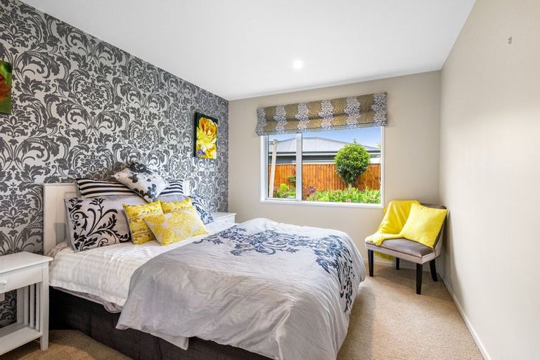 Photo of property in 5 Florin Place, Prebbleton, 7604