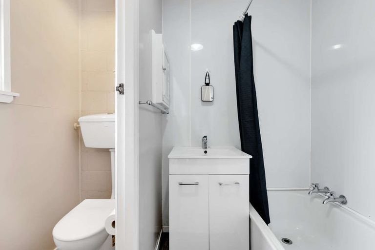 Photo of property in 2/86 Weld Street, Redwoodtown, Blenheim, 7201