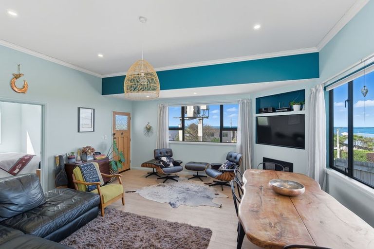 Photo of property in 1 Queen Street, Brighton, Dunedin, 9035