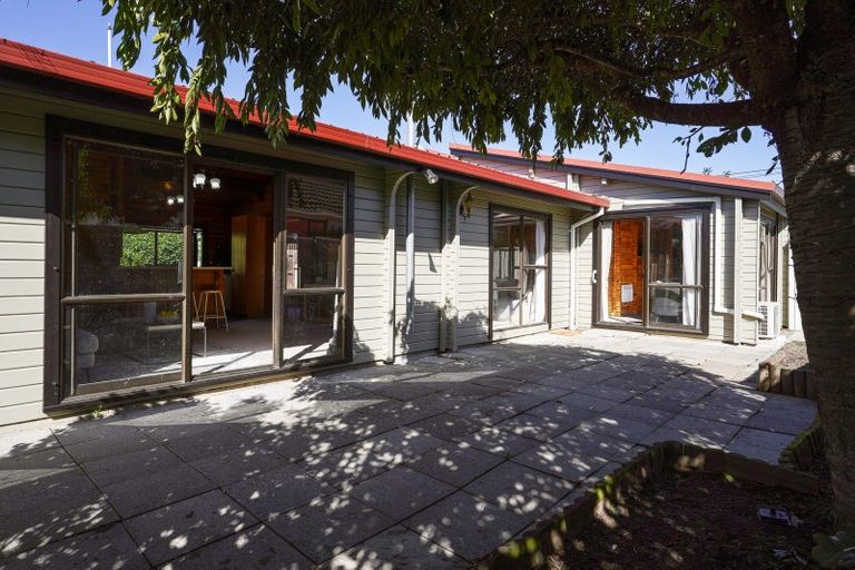 Photo of property in 151 Prestons Road, Redwood, Christchurch, 8051