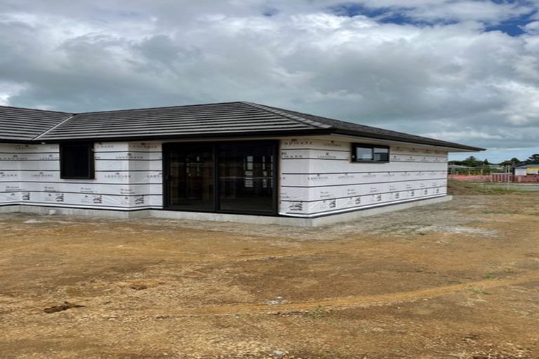 Photo of property in 3 Bianca Crescent, Stratford, 4332