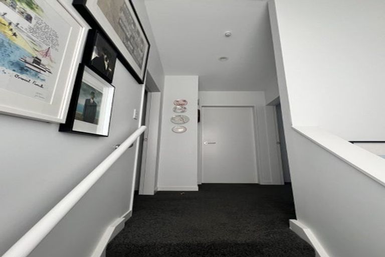 Photo of property in 1/50 Friend Street, Karori, Wellington, 6012