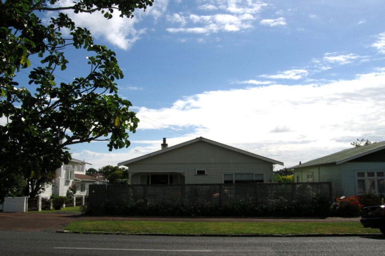 Photo of property in 58 Moa Road, Point Chevalier, Auckland, 1022