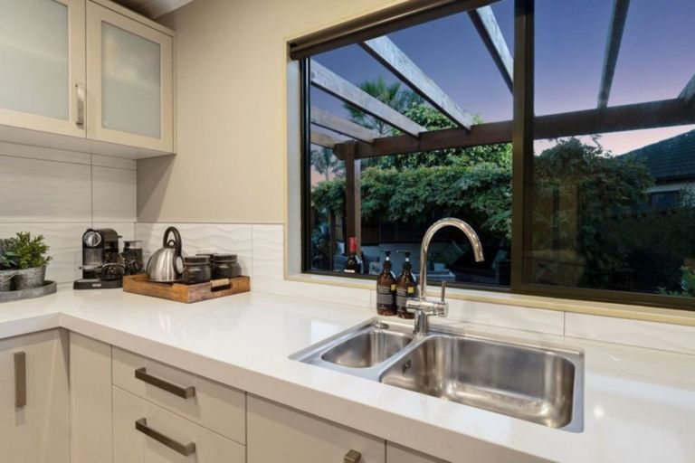 Photo of property in 636 Grenada Street, Papamoa Beach, Papamoa, 3118