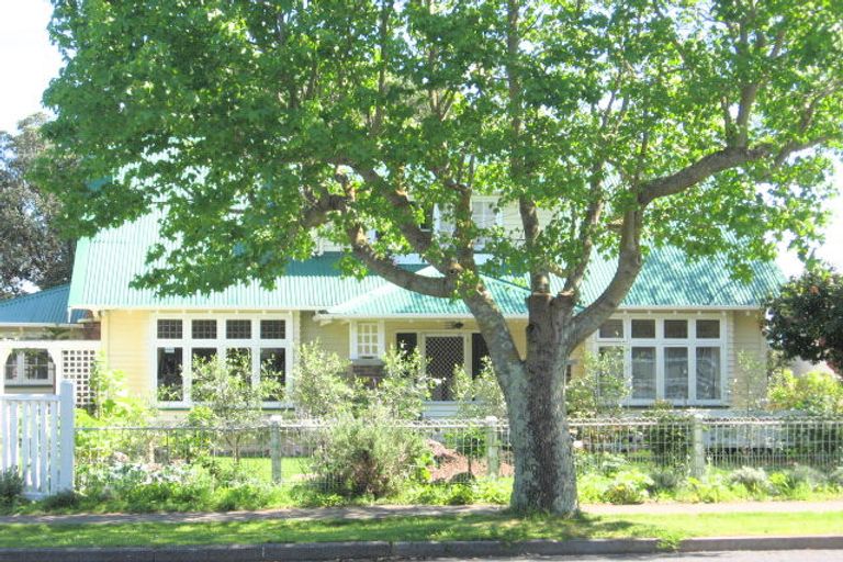 Photo of property in 62 Stout Street, Whataupoko, Gisborne, 4010