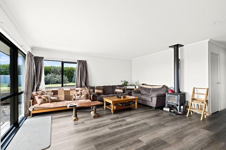 Photo of property in 251 Mairetahi Road, South Head, Helensville, 0874