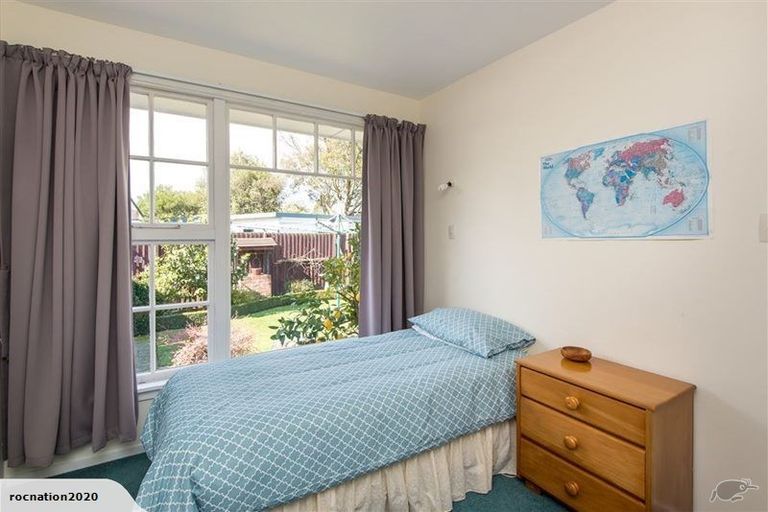 Photo of property in 2/202 Waimairi Road, Ilam, Christchurch, 8041
