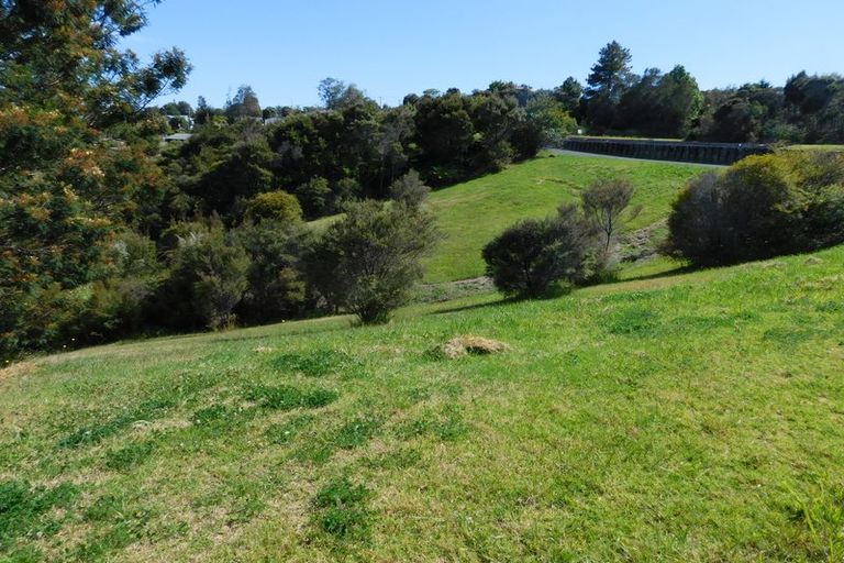 Photo of property in 7 Ash Grove Circle, Haruru, 0204