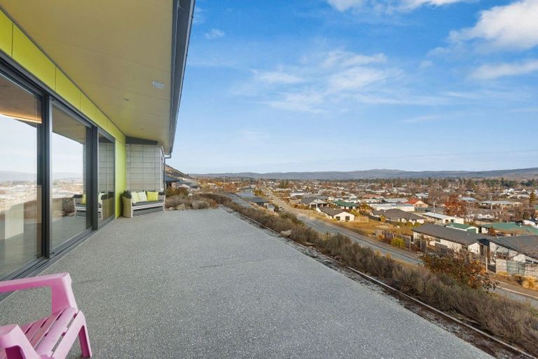 Photo of property in 36 Shields Street, Clyde, 9330