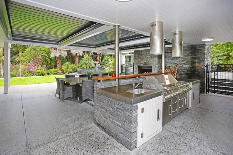 Photo of property in 18 Carlton Road, Pukekohe, 2120