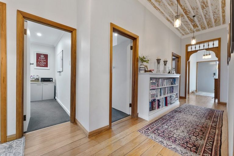 Photo of property in 7 Massey Street, Westown, New Plymouth, 4310