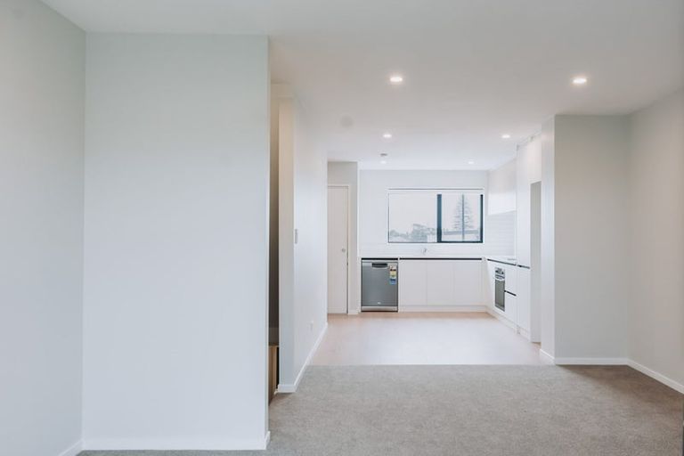 Photo of property in 68 Tukari Lane, Mangere Bridge, Auckland, 2022