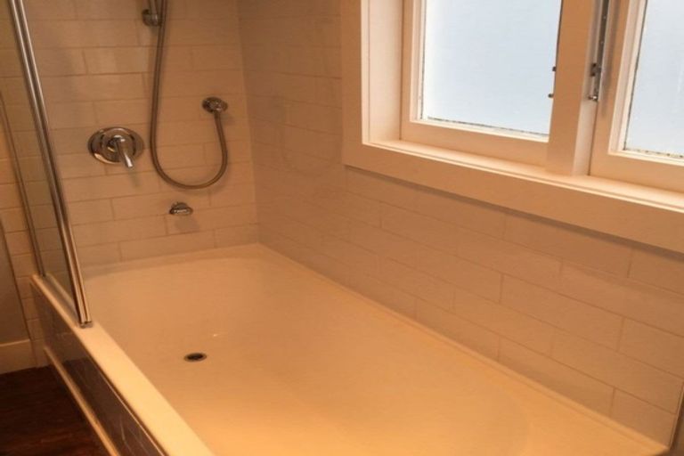 Photo of property in 542b Whangaparaoa Road, Stanmore Bay, Whangaparaoa, 0932