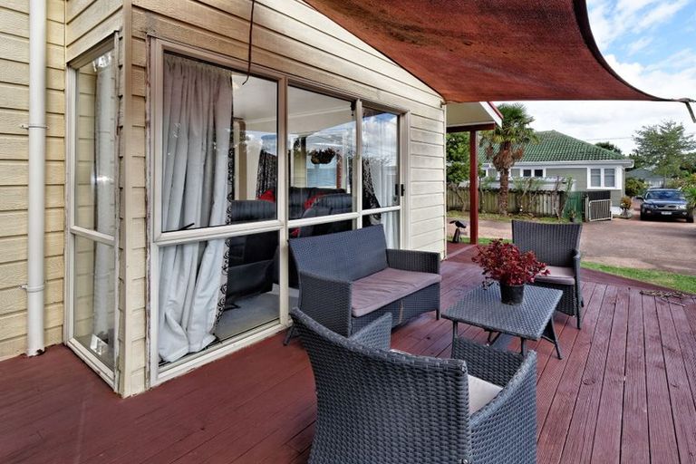 Photo of property in 12b Rosier Road, Glen Eden, Auckland, 0602