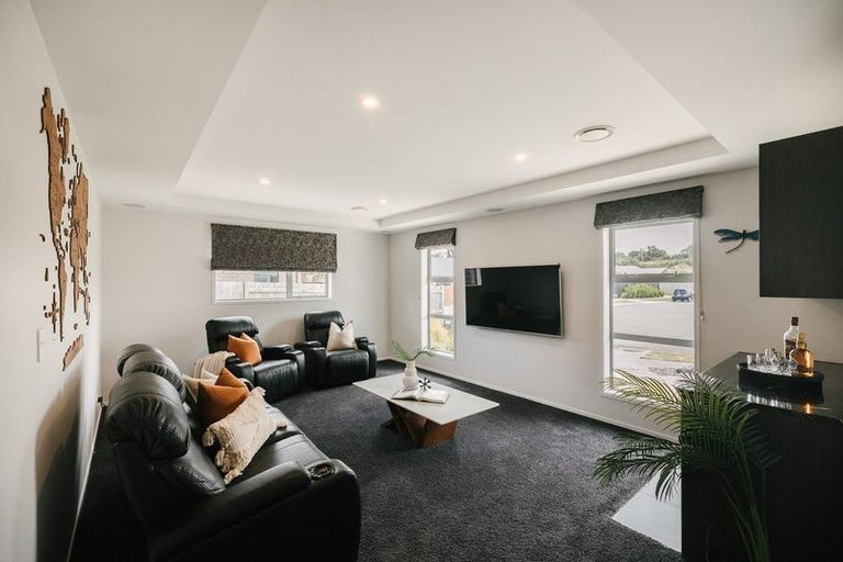 Photo of property in 12 Serenity Crescent, Kelvin Grove, Palmerston North, 4414
