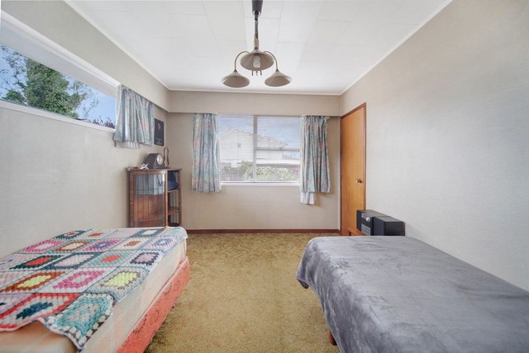 Photo of property in 70 Walworth Avenue, Pakuranga Heights, Auckland, 2010