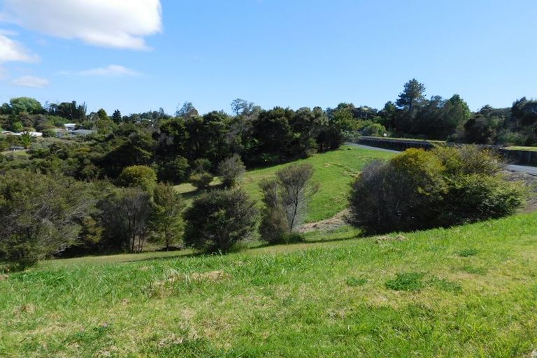 Photo of property in 7 Ash Grove Circle, Haruru, 0204