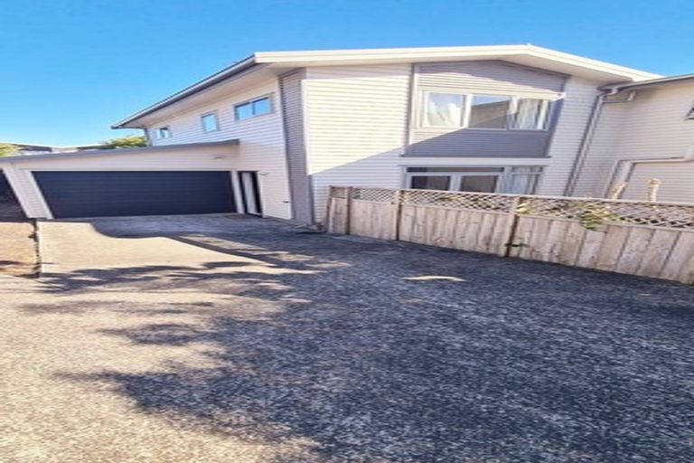 Photo of property in 12/15 Andersons Road, Oteha, Auckland, 0632