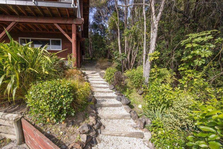 Photo of property in 19 Hempleman Drive, Akaroa, 7520