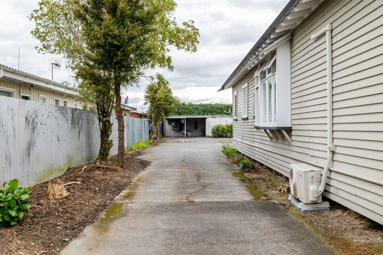 Photo of property in 37 Albert Street, Palmerston North, 4414