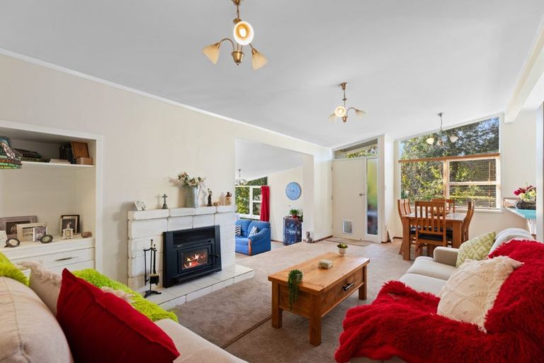 Photo of property in 27 Glen Terrace, Te Puke, 3119