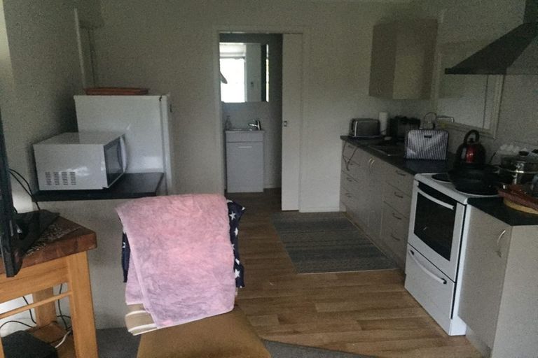 Photo of property in 19 Oxford Street, West End, Timaru, 7910