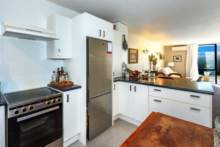 Photo of property in 2/88 Antigua Street, Addington, Christchurch, 8024