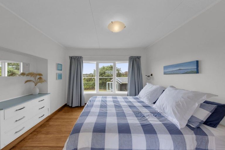 Photo of property in 37 Long Street, Raglan, 3225