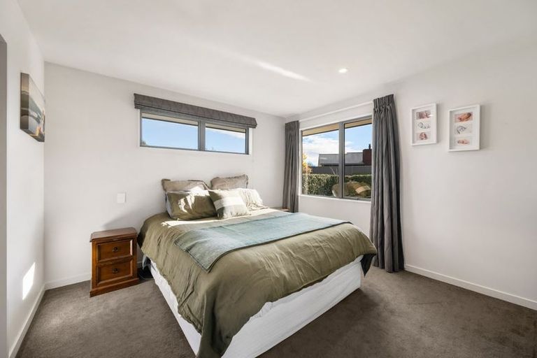 Photo of property in 14 Criffel Place, Luggate, Cromwell, 9383