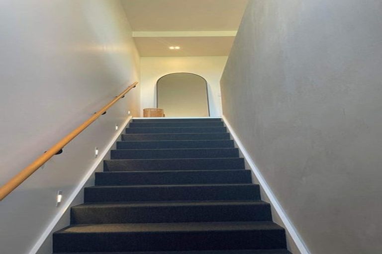 Photo of property in 8/212 Cashel Street, Christchurch Central, Christchurch, 8011