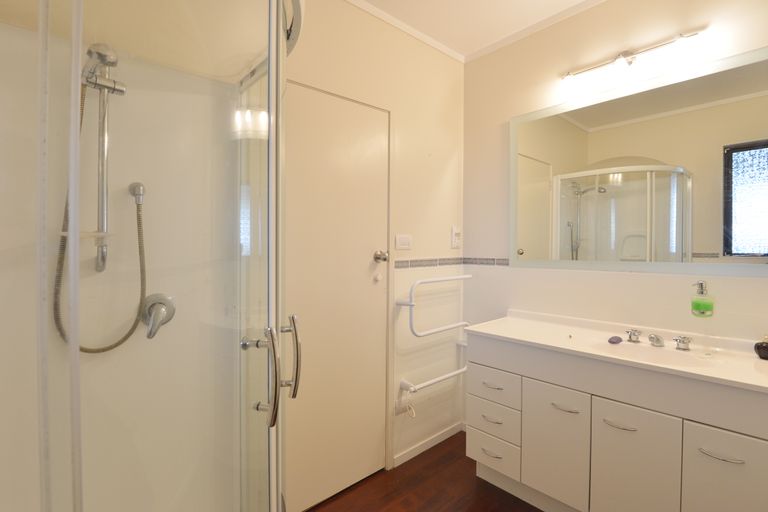 Photo of property in 10 Barclay Place, Te Kamo, Whangarei, 0112