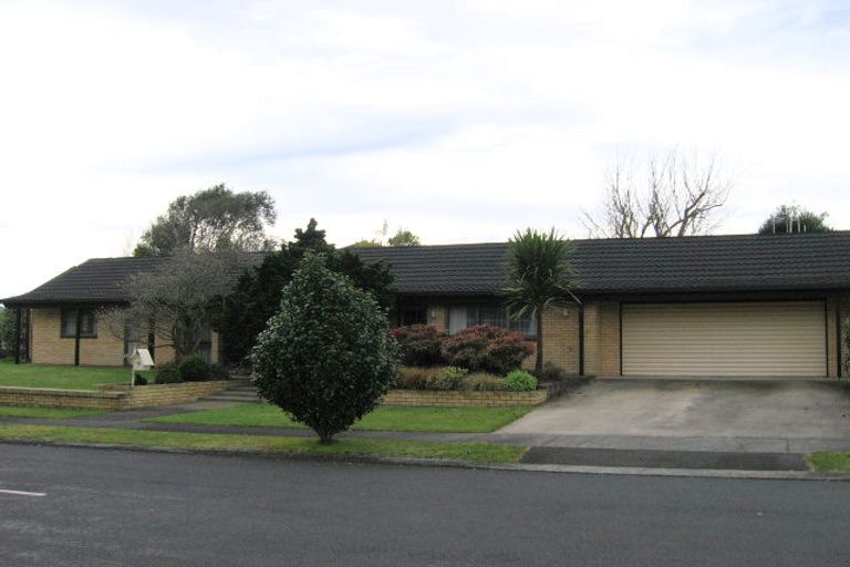Photo of property in 16 Wilfred Street, St Andrews, Hamilton, 3200