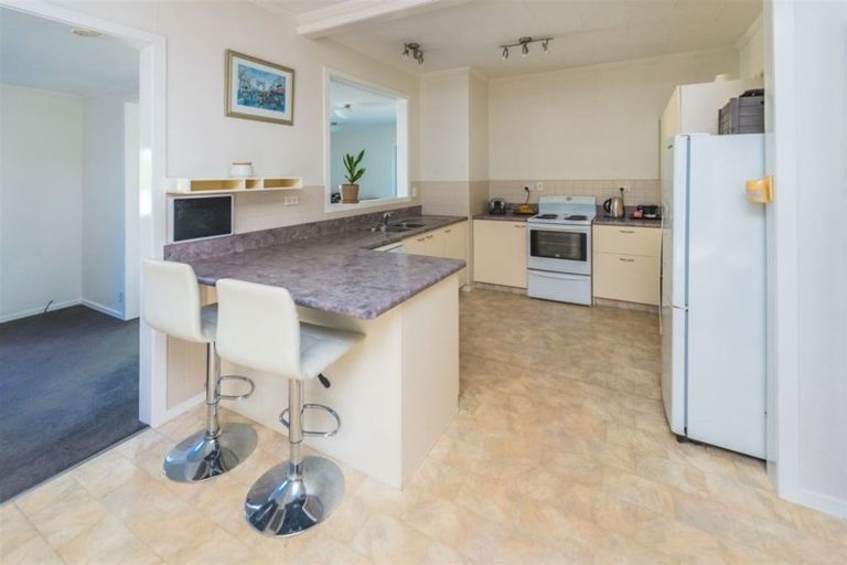 Photo of property in 18 Delhi Avenue, Aramoho, Whanganui, 4500