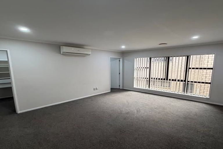 Photo of property in 6 Goyal Lane, Pakuranga, Auckland, 2010