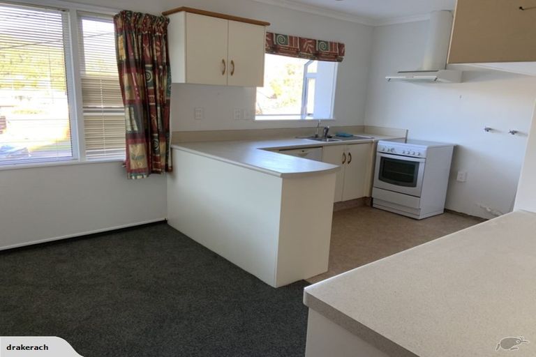 Photo of property in 4 Bledisloe Crescent, Wainuiomata, Lower Hutt, 5014